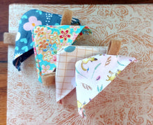 Load image into Gallery viewer, Mixed Pattern Corner Study Bookmarks - Set of 4