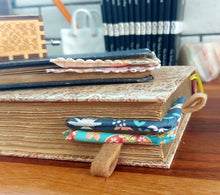 Load image into Gallery viewer, Mixed Pattern Corner Study Bookmarks - Set of 4