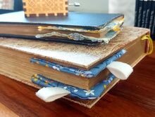 Load image into Gallery viewer, Blue Floral Corner Study Bookmarks - Set of 4