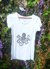 Load image into Gallery viewer, T-Shirt - Octopus