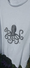Load image into Gallery viewer, T-Shirt - Octopus