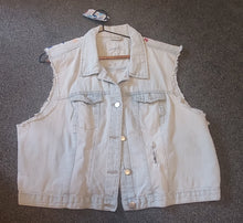 Load image into Gallery viewer, Denim Waist Coat - Floral