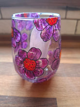 Load image into Gallery viewer, Purple Flower Stemless Wine Glass