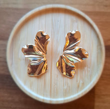 Load image into Gallery viewer, Jenny