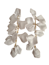 Load image into Gallery viewer, Felicity