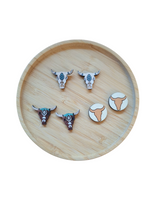 Load image into Gallery viewer, Cattle Skull Collection