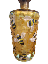 Load image into Gallery viewer, Bee Bottle Lamp